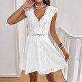 Robe Mini Dentelle Col V Sans Manches