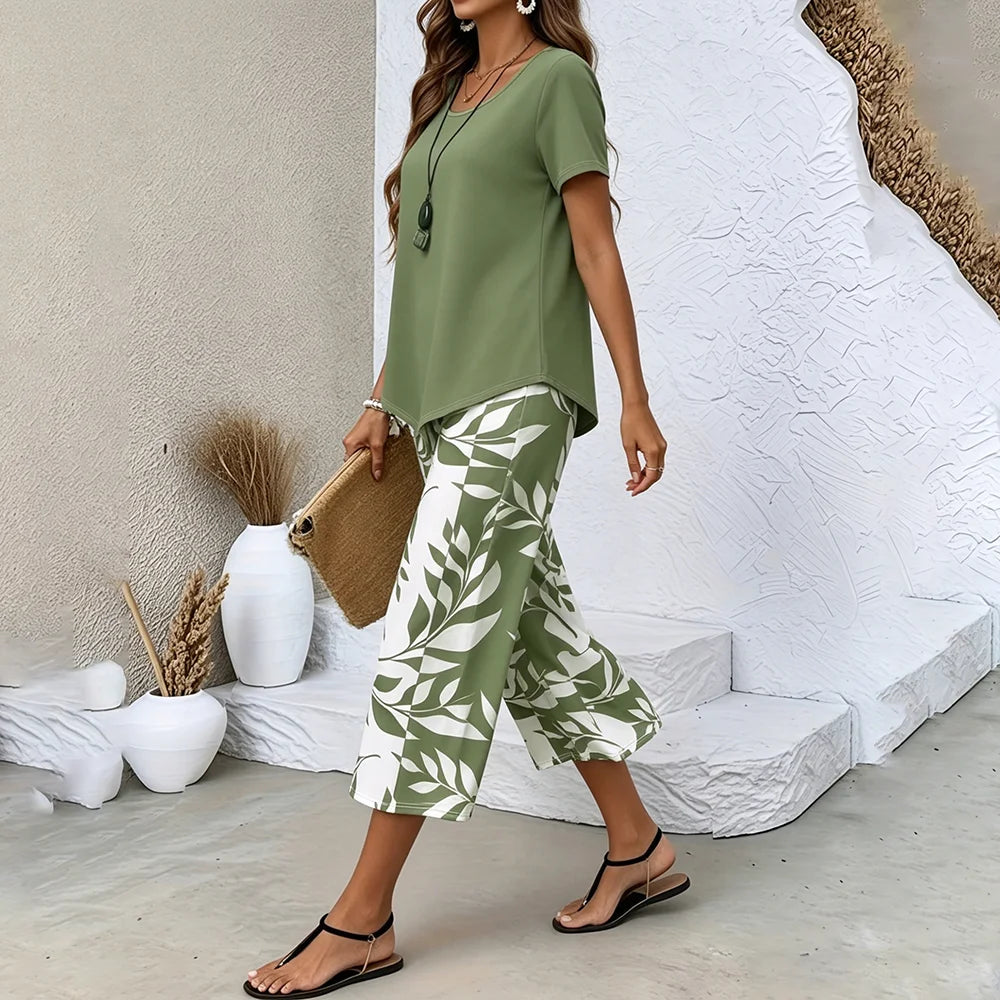 Ensemble 2 Pièces Haut Asymétrique & Pantalon Capri