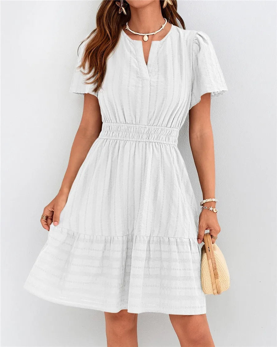 Robe Courte Plissée Col V Manches Bouffantes